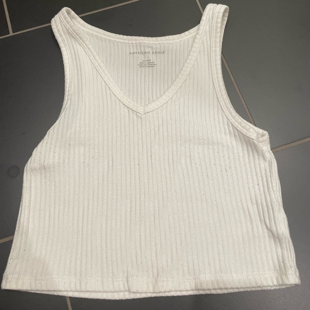 super soft american eagle v neck ribbed cropped tank top size m